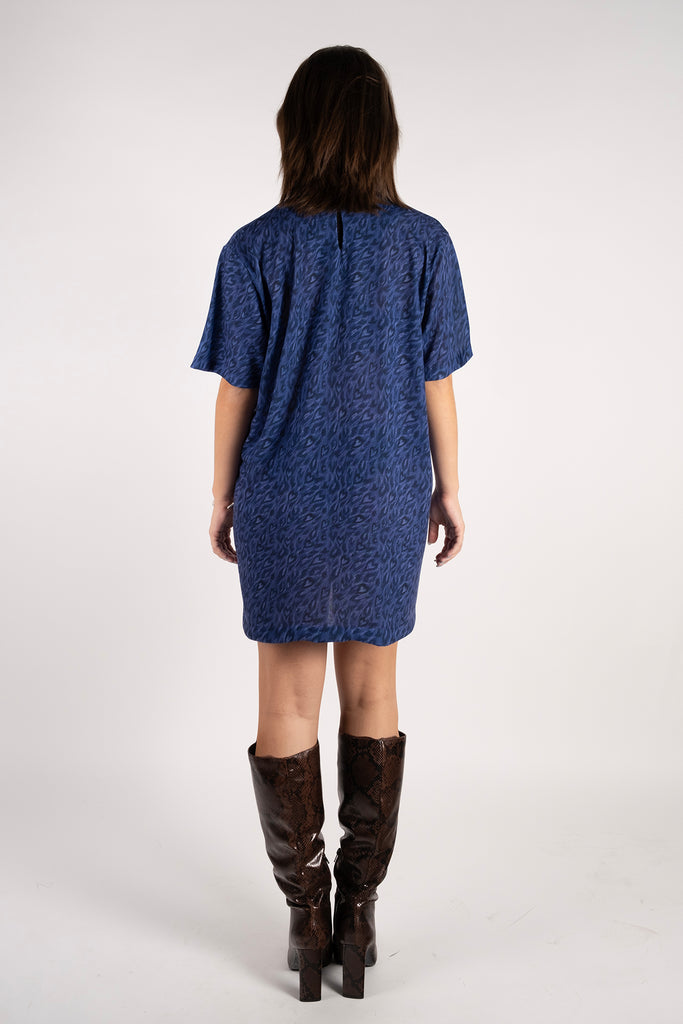 T-Shirt Dress – Leo Hearts Indigo Blue