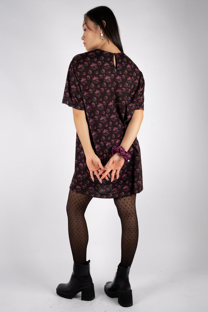 Loose Dress – Faded Floral Dark Fuschia/Black